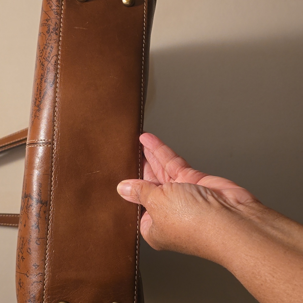 Patricia Nash Elegant Brown Leather Tote Bag - Picture 3 of 9